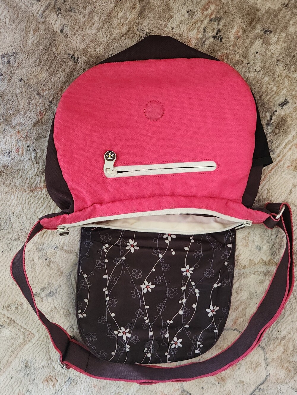 Sherpani Pink Crossbody Bag With Matching Coin Card Purse Floral 90s Y2K - Picture 2 of 5